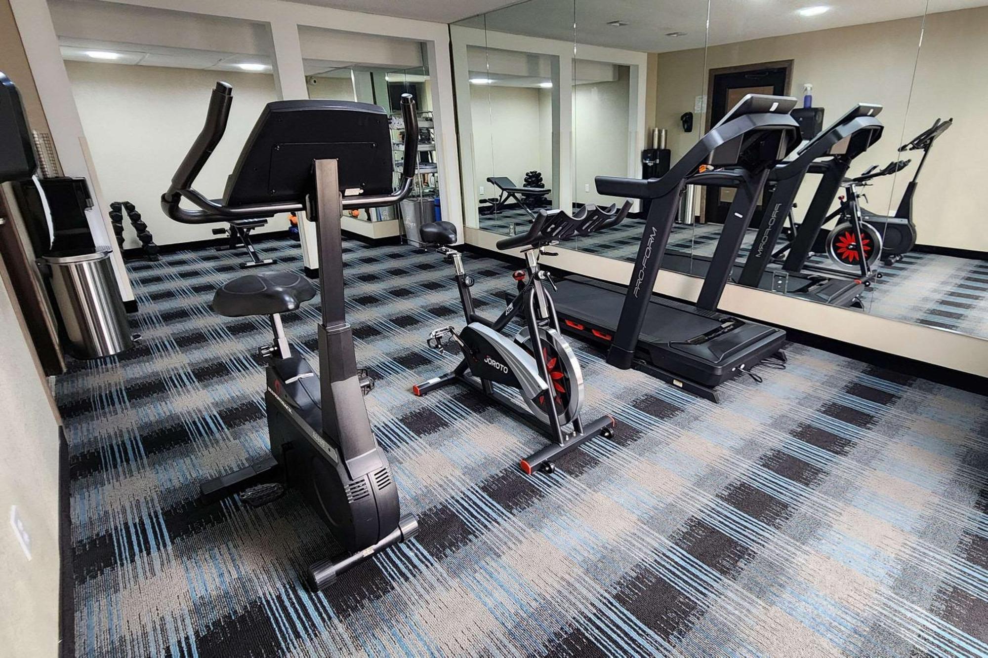 Quality Inn Dublin I-81 Екстер'єр фото
